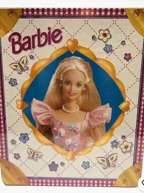 Vintage 1997 Barbie Doll Fashion Trunk Carrying Case By Tara Toy Corp. - RARE